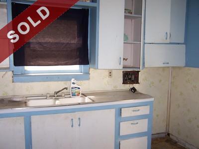 kitchen1.jpg