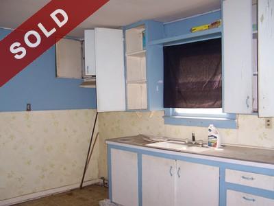 kitchen2.jpg